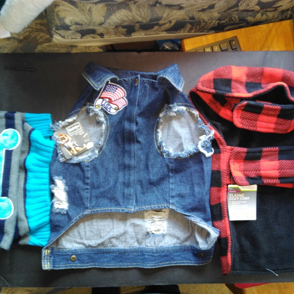 NEW! DOG WINTER CLOTHES SZ XL